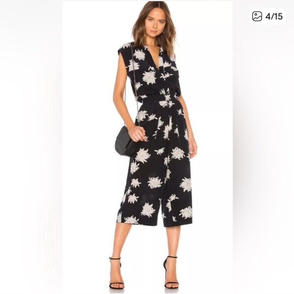 Vince 100% Silk Floral Sleeveless Black Cream Jumpsuit Midi Size M - Picture 1 of 16